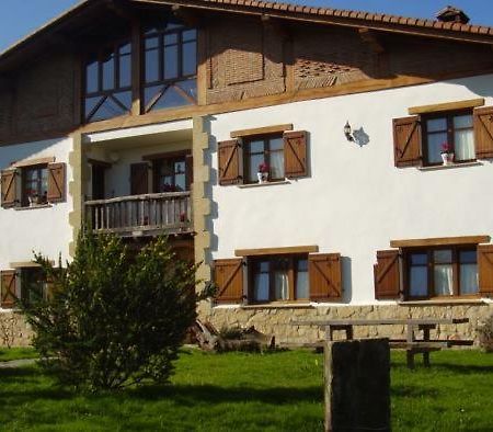 Agroturismo Orortegi Aia Exterior foto
